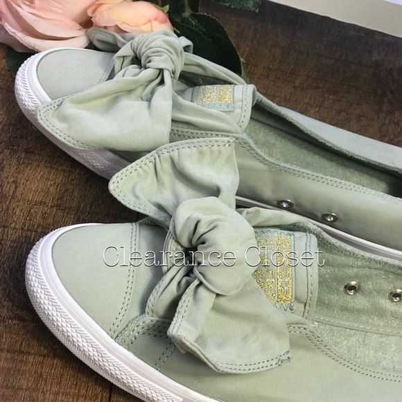 converse ctas knot slip